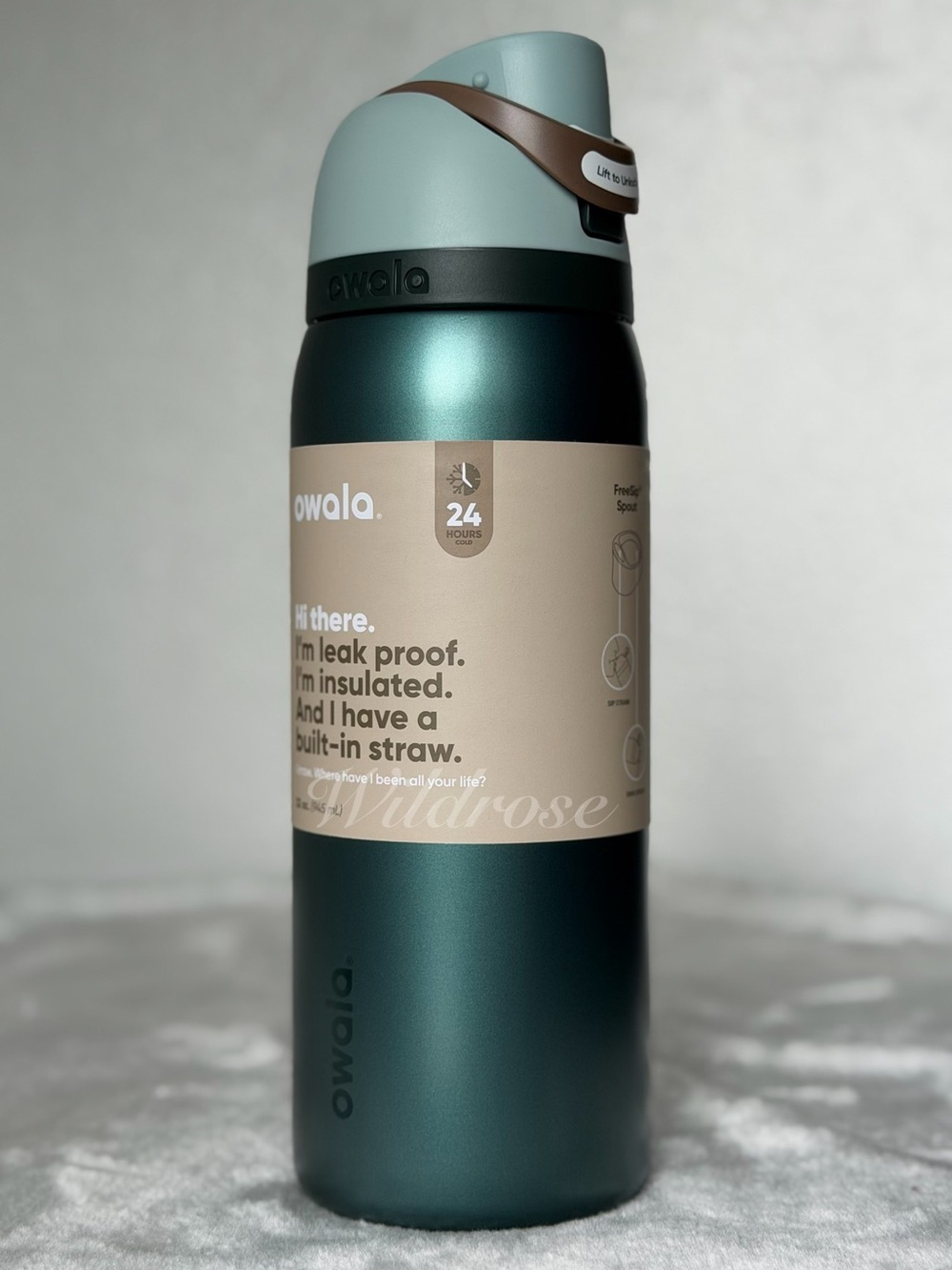 Owala WINTER GREEN 32 Oz Christmas Green Holiday 2025 Freesip